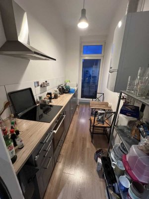 Freundliche 3-Zimmer-Wohnung mit gehobener Innenausstattung mit EBK am Lessingplatz in Stadtfeld Ost