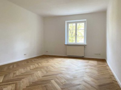 Stilvolle 5-Zimmer-Altbauwohnung mit Balkon - Nachmieter Gesucht