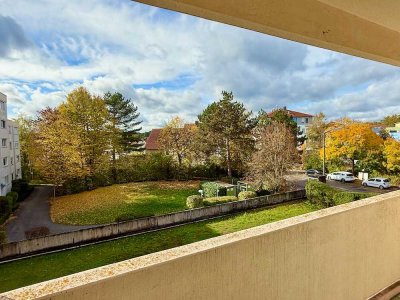 Schöne 3-Zimmer-Wohnung mit Loggia und TG-Stellplatz in Oberasbach