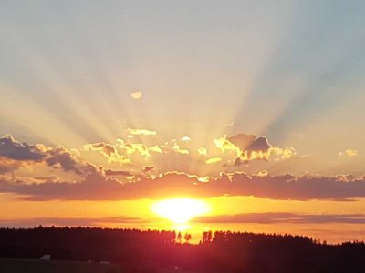 Wohntraum: 3 Zimmer, 2 Balkone, grandioser Fernblick