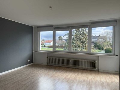 2-Zimmer-Wohnung in Ratingen-Tiefenbroich - 66 m2, 1. OG, zu vermieten (bisher unrenoviert)
