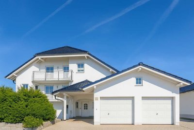 Wunderschöne 4-Zimmer-Wohnung mit Balkon in Bad Weißenstadt