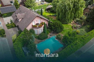 Exklusives Architektenhaus mit großem Gartenareal, Premium-Wellnessbereich und Pool