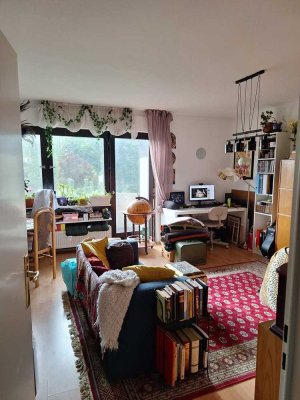 1 Zimmer Appartment1-Wohnung mit Balkon und Einbauküche in Darmstadt- Eberstadt, sehr nah zur S Bahn