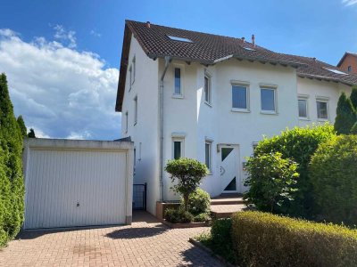 Otterbach - DHH mit 7 ZKB, 4 Bäder, Terrasse, Garten, Garage, EBK