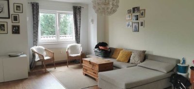 Helle, großzügige Wohnung mit Loggia