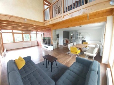 Wohnerlebnis mit großzügigem Arbeitsbereich- Alles unter einem Dach