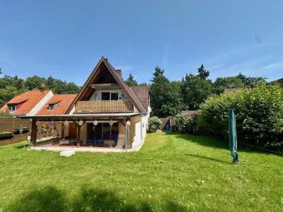 Willkommen in Ihrem neuen Zuhause mit Einlieger-Wohnung!