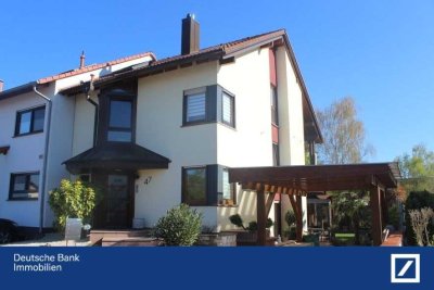 Charmantes Reihenendhaus mit Garten, Wintergarten & Kamin – stilvolles Wohnen auf versetzten Ebenen