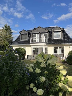 Repräsentatives Landhaus in zentraler Lage