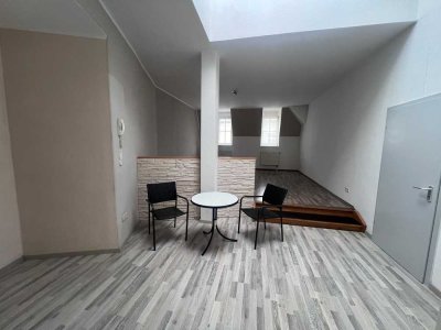 3 Raum Wohnung mit Wohnküche