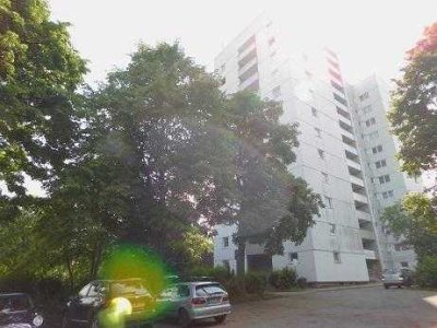 Schöne 2,5 Zimmer-Wohnung mit Balkon und Duschbad frei!