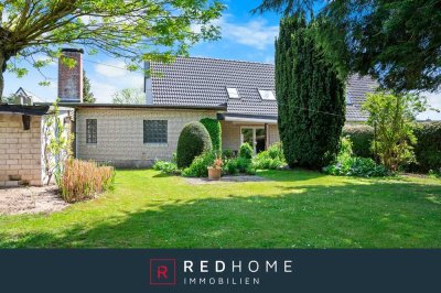 Doppelhaushälfte mit ca. 130 m² Wohnfläche auf einem schönen Grundstück in Jahrsdorf!