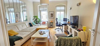 Ohne Käuferprovision - Charmante Altbauwohnung mit Balkon in begehrter Lage