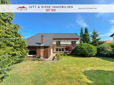 Einfamilienhaus mit Ausbaureserve und sonnigem Gartengrundstück in guter Wohnlage in Malsch