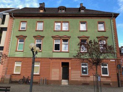 Sanierte 2-Zimmer Altbau-Wohnung in zentraler Lage