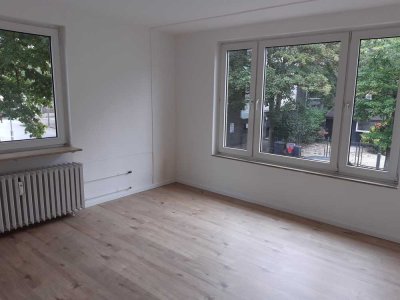 Vollständig renovierte 2-Zimmer-Wohnung in Speestraße, Ratingen