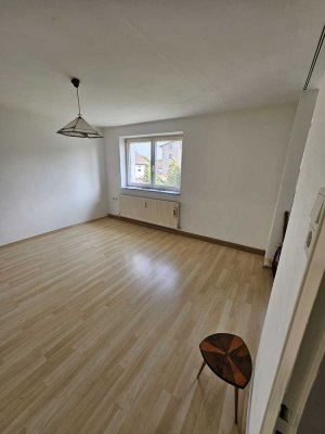 1-Zimmerwohnung in einem kleinen MFH