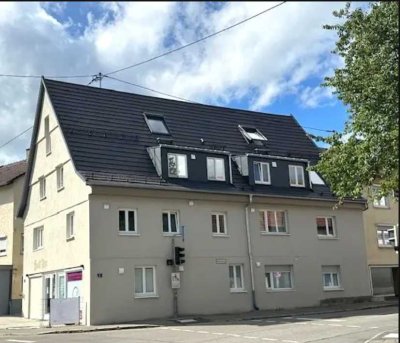 A+ Attraktives Immobilienpaket - 2 Wohn- und 2 Gewerbeeinheiten