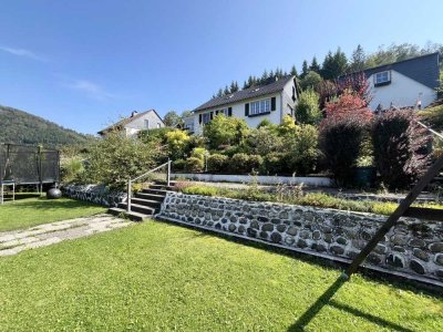 Kernsaniertes Traumhaus mit separater Ferienwohnung!!