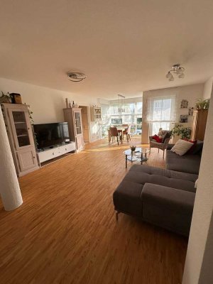 4-Zimmer Wohnung mit Balkon in Lorsch