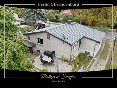 Liebevoll gepflegtes Einfamilienhaus im Bungalowstil mit Keller