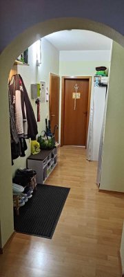Freundliche 4-Zimmer-Wohnung mit Balkon in Zolling