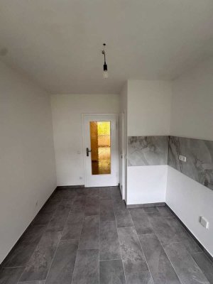 Modernisierte 2,5 Zimmerwohnung mit Balkon