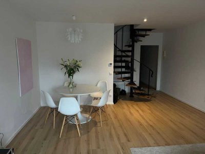 moderne frisch sanierte 2-Zimmer Maisonette Wohnung in Aachen Haaren mit Garage