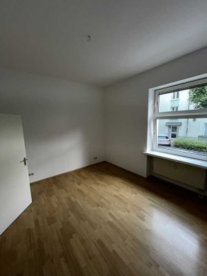 2,5-Zimmer-Erdgeschosswohnung mit Balkon in Essen