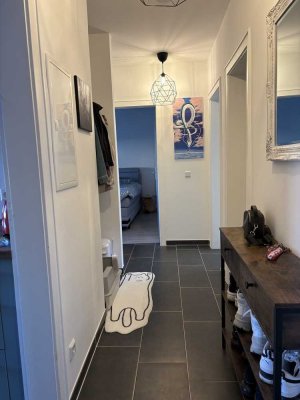 Einziehen und wohlfühlen: Sehr schöne 3-Zimmer-Wohnung im 1. OG zu vermieten