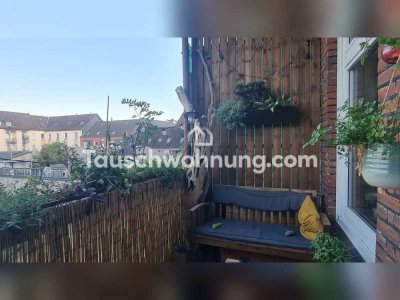 Tauschwohnung: Schöne und helle Altbauwohnung mit Balkon