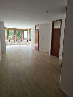 Schöne 2,5-Zimmer-Wohnung mit Terasse und Garten in Herrenberg