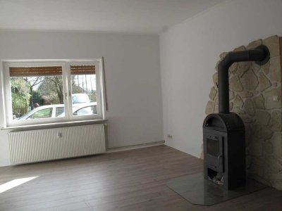 3 Zimmer Wohnung in kleinem MFH