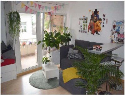 Bielefeld Westen*Einmalig! Kleine Traum-Balkon-Wohnung am Siggi mit Sparrenburg-Blick
