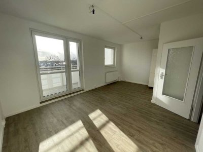 Nachmieter werden für 4-Zimmer-Wohnung mit Balkon in ruhiger Lage!