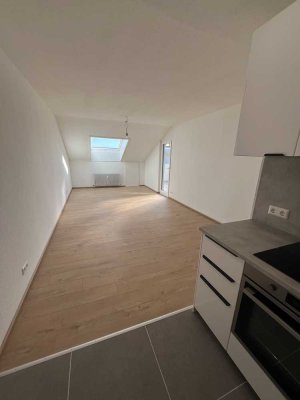 Moderne 2-Zimmer-Wohnung mit Einbauküche und Balkon in der Lörracher Oststadt