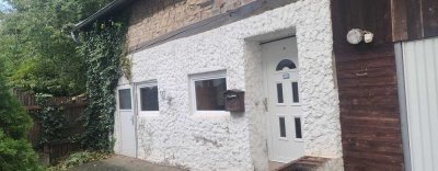 ein kleines Haus