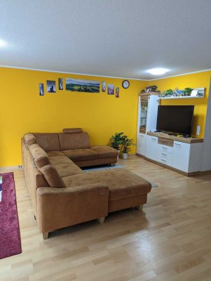 Jahre 2020 Wohnung 93 m² - 3.0 Zi. Zwei Balkon, EKB, Solar