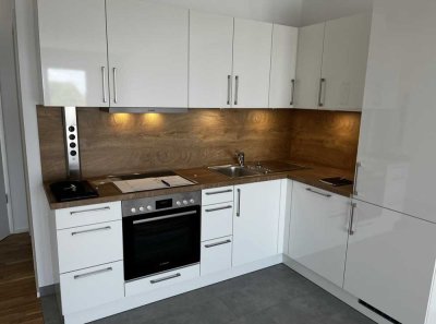 Neuwertige 2-Raum-Wohnung mit Balkon und Einbauküche in Kirchberg in Senioren Residenz