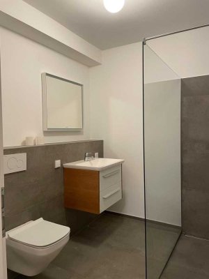 Moderne 2 – Zimmer Wohnung mit Balkon und hochwertiger Ausstattung
