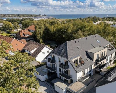 Moderne und gehobene 4 Zimmer Wohnung auf 2 Etagen