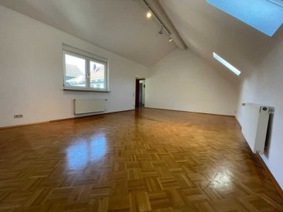 Provisionsfrei! Viel Raum zum Leben - Einfamilienhaus (167 m² Wohnfläche) mit Hof und Doppelgarage!