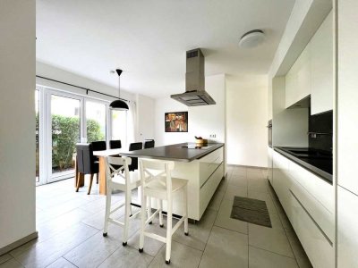 Neuwertiges, freistehendes Energieeffizienzhaus in Neuss - perfekt für die Familie