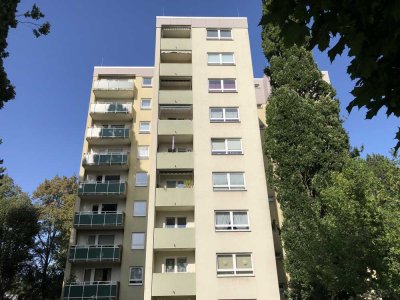 Schöne 2,5-Zimmer-Wohnung mit Balkon in Bad Homburg zu vermieten!