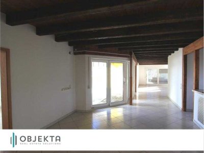 4,5-Zimmer-Wohnung mit Dachterrasse + Balkon