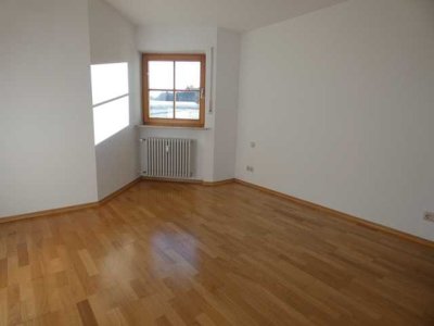 Gepflegte 2-Zimmer-EG-Wohnung Terrasse und EBK in Weitnau
