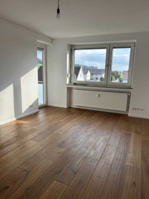Schöne 3-Zi.-Wohnung mit Balkon in Boos