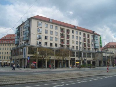 2- WG Zimmer frei in Dresden-Innere Altstadt