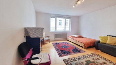 Kleine aber feine Einzimmer-Starterwohnung in Toplage